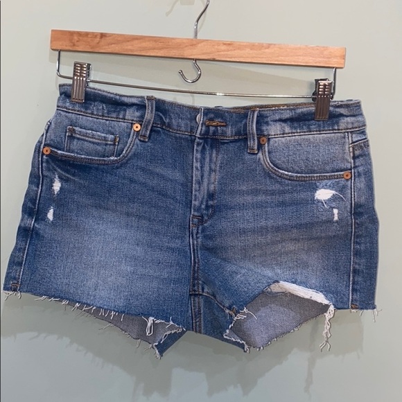 NWT‎ BlankNyc Astor Cutoff Shorts - Picture 2 of 7